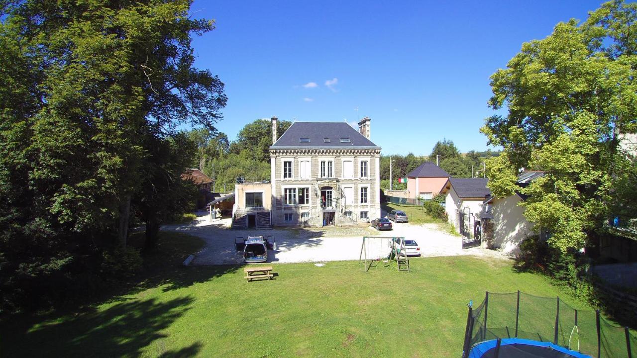 L'Etape Famille Apartment Estissac Екстериор снимка